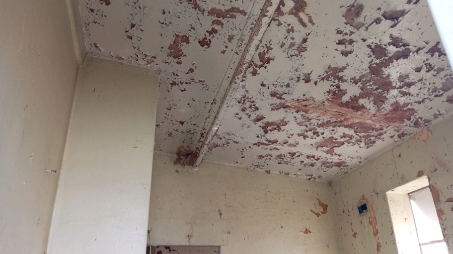 2 Bedroom Property for Sale in Aberdeen Eastern Cape